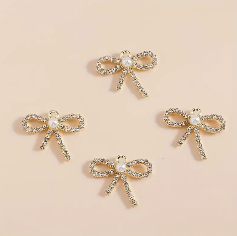 Diamond Ribbon W/ Pearl - Medium